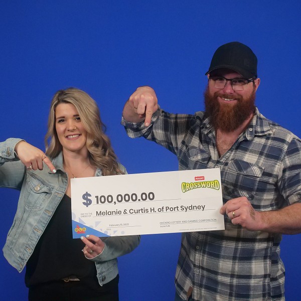 Couple wins $100,000 with a Instant Win Scratch Ticket