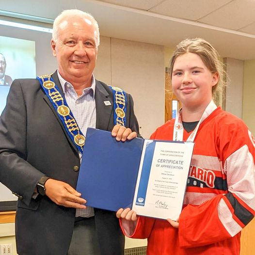 Mayor Rick Maloney awards Certificate of Appreciation to Provincial Lacrosse Champion 