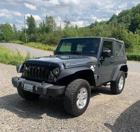 Police looking for stolen jeep in the Huntsville area
