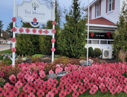 Residents at Gravenhurst retirement home enjoy special tribute on Remembrance Day