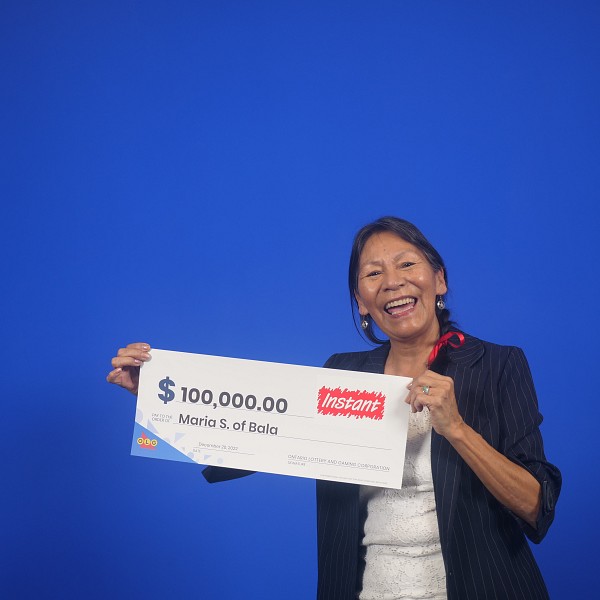 Bala woman wins $100,000